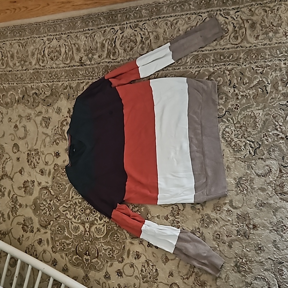Volkom V Neck Sweater
